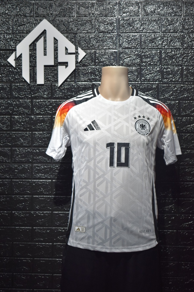CAMISETA ALEMANIA , LOCAL 24/25 , PLAYER VERSION , TALLA L , MUSIALA 10